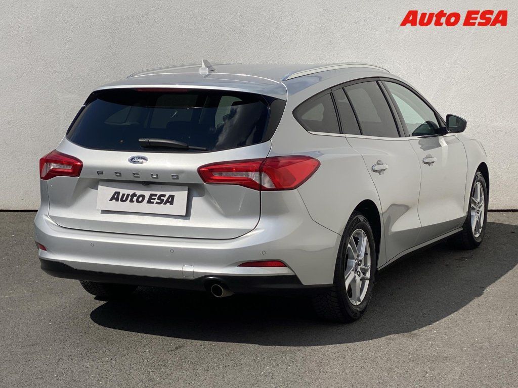 Ford Focus, 1.5 TDCi,ČR,Trend,navi - fotka 4