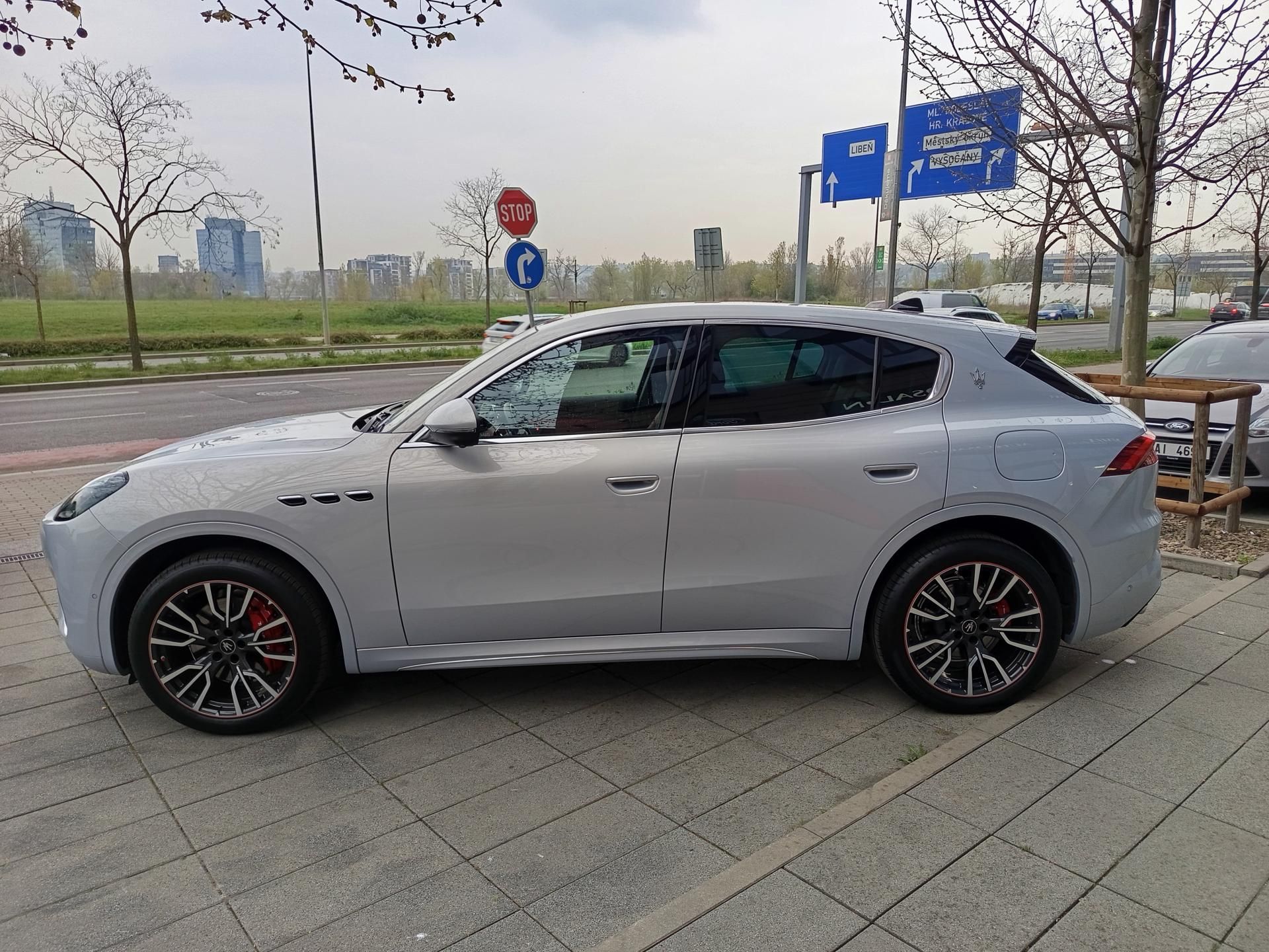 Maserati Grecale, GT, hybrid, rezervováno - fotka 6