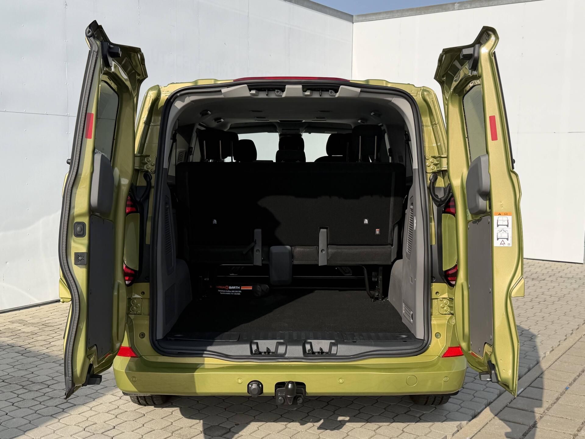 Volkswagen Caravelle, Life DR 83kWh - fotka 4