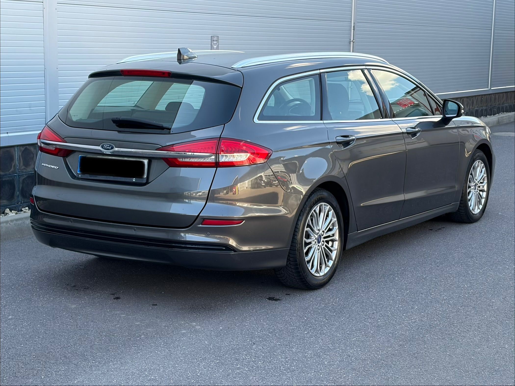 Ford Mondeo, 2.0 AT,TITAN,PO VELKÉM SERVISE - fotka 4