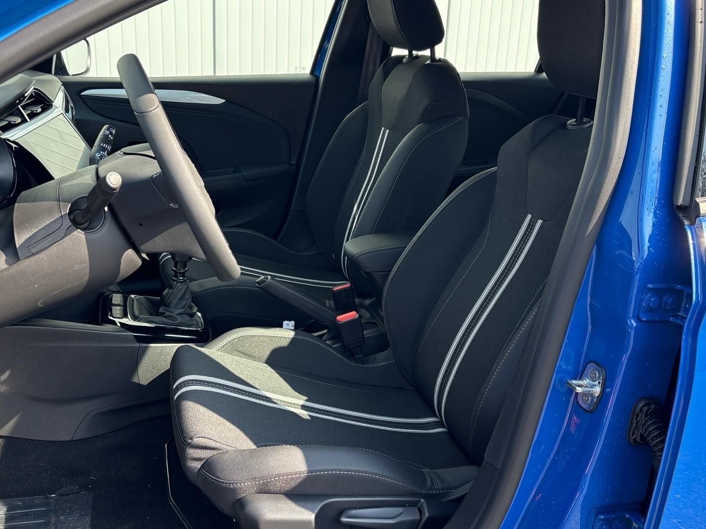 Opel Corsa, 1.21.2 TURBO 74kW GS - fotka 5