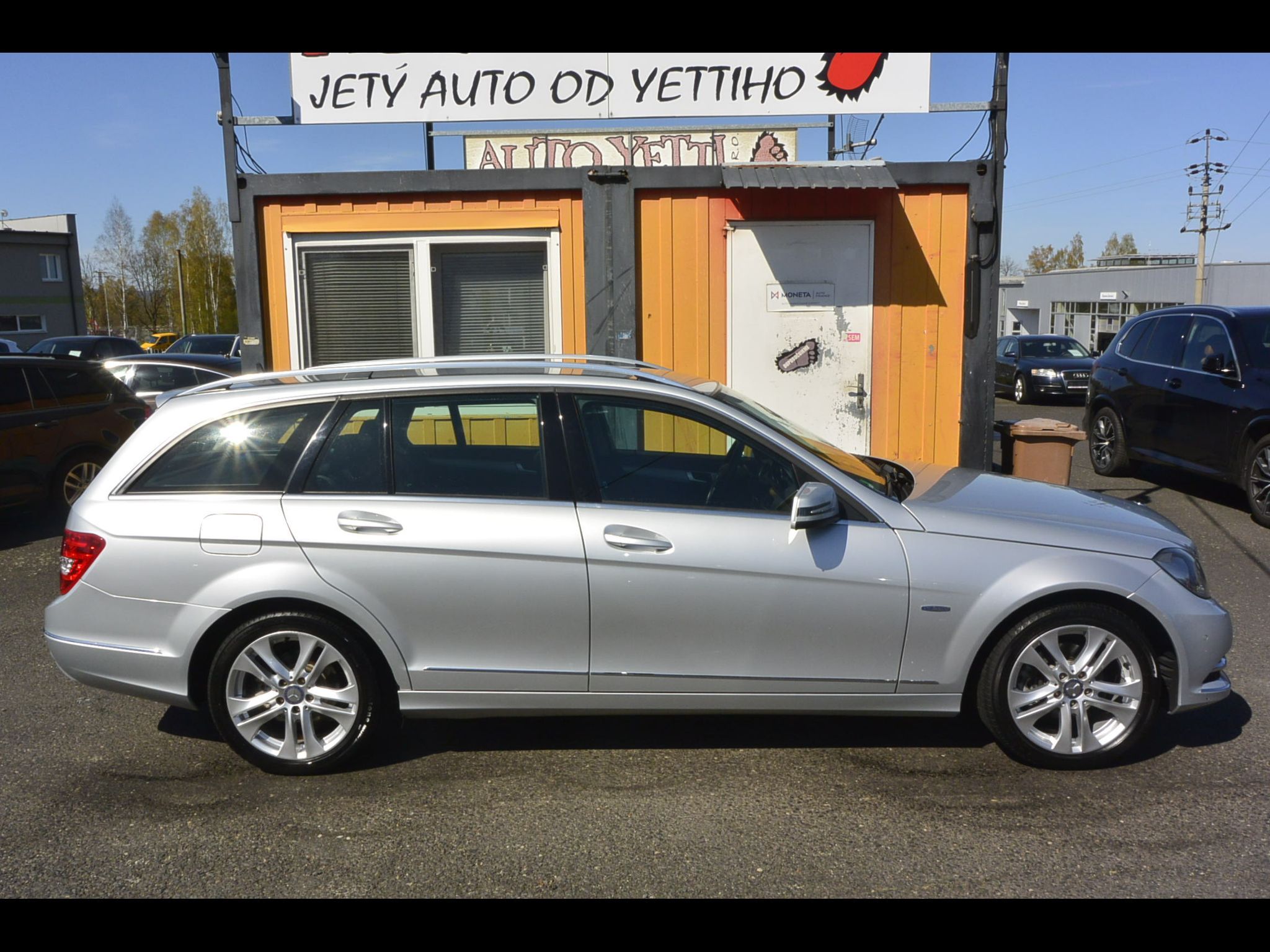 Mercedes-Benz Třídy C, 1.8i Avandgarde 115kW - fotka 4