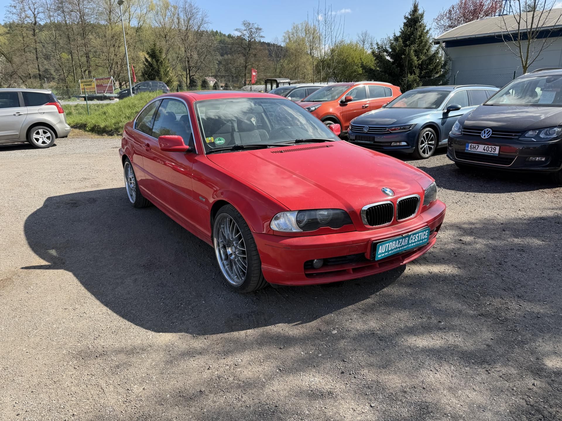 BMW Řada 3, 323i - fotka 4