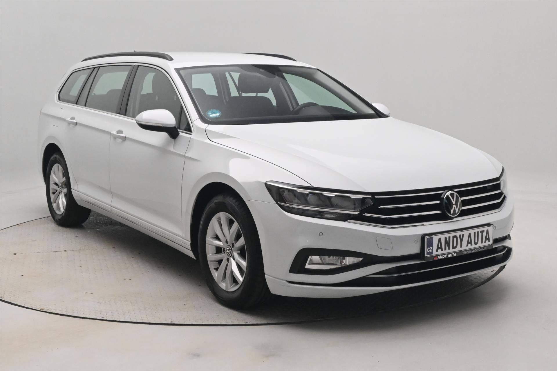 Volkswagen Passat, 2,0 TDI 110KW DSG BUSINESS VŮZ - fotka 3