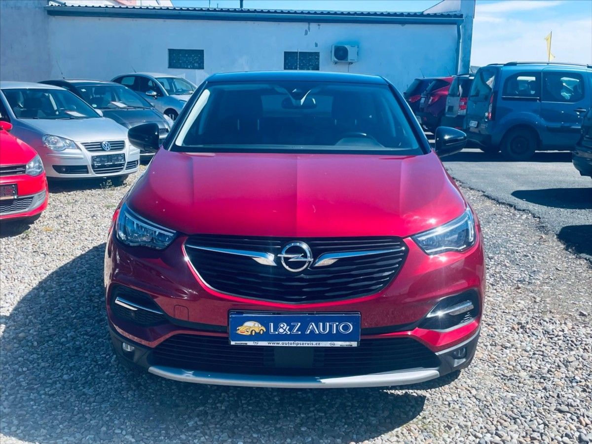 Opel Grandland X, 1,2 TURBO - fotka 2