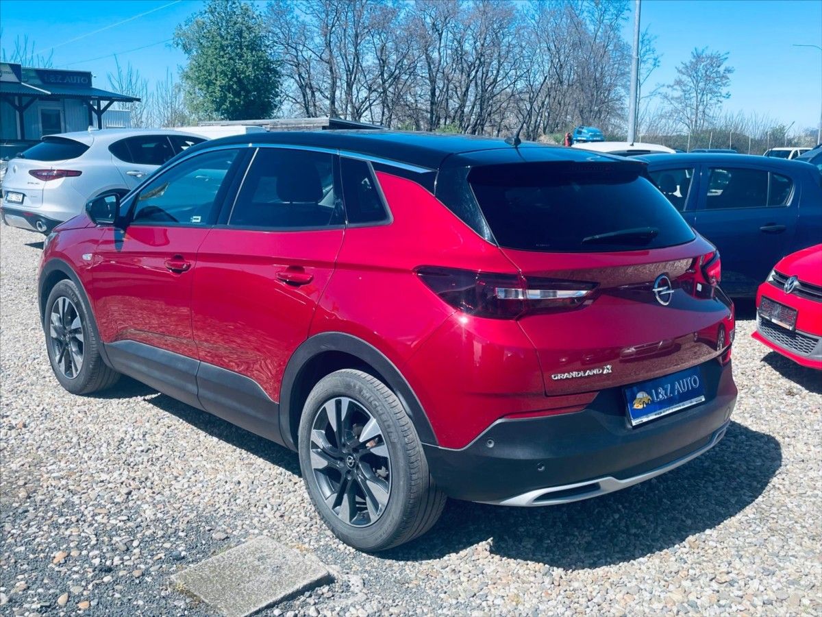 Opel Grandland X, 1,2 TURBO - fotka 6