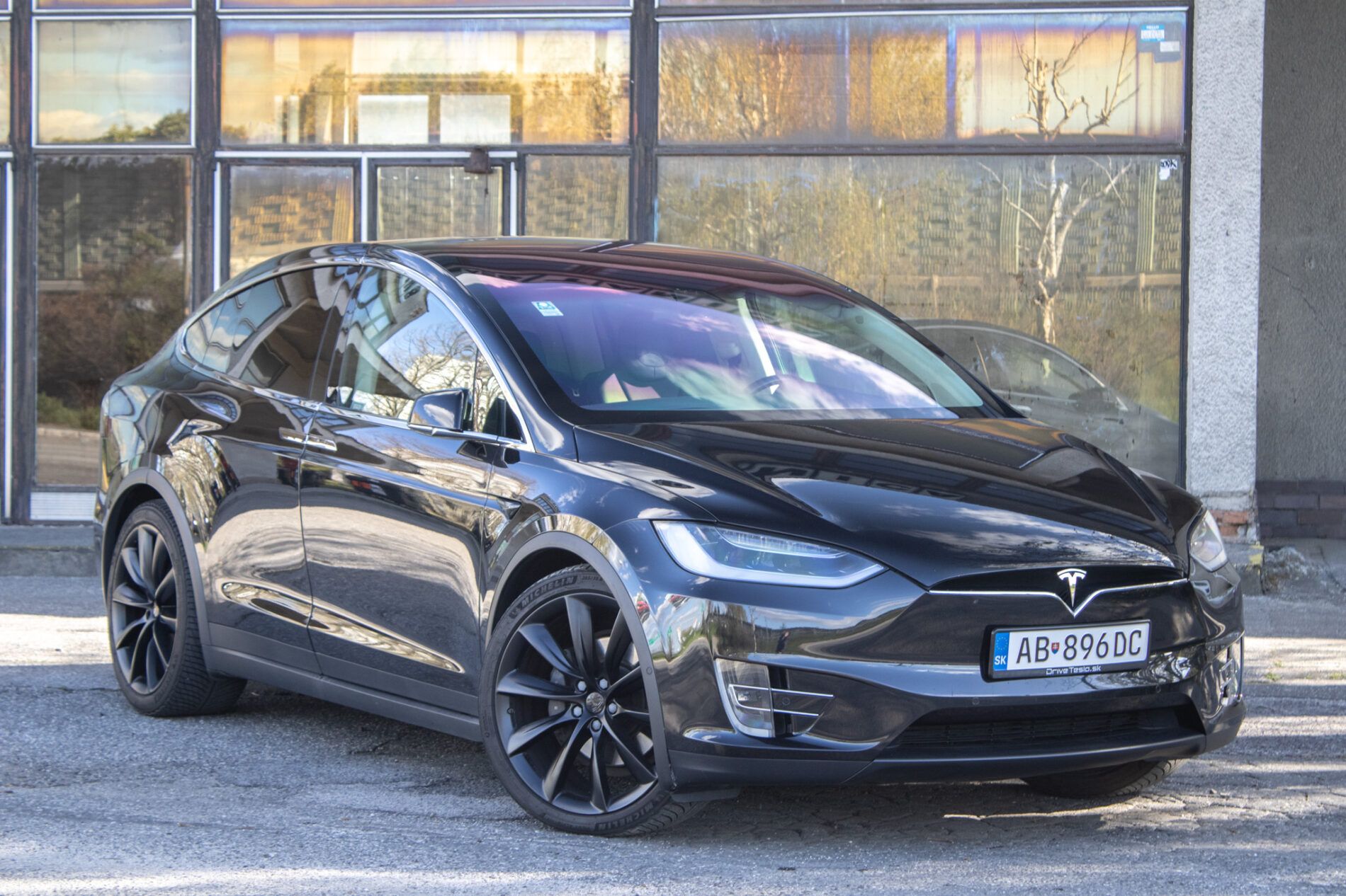 Tesla Model X - fotka 3