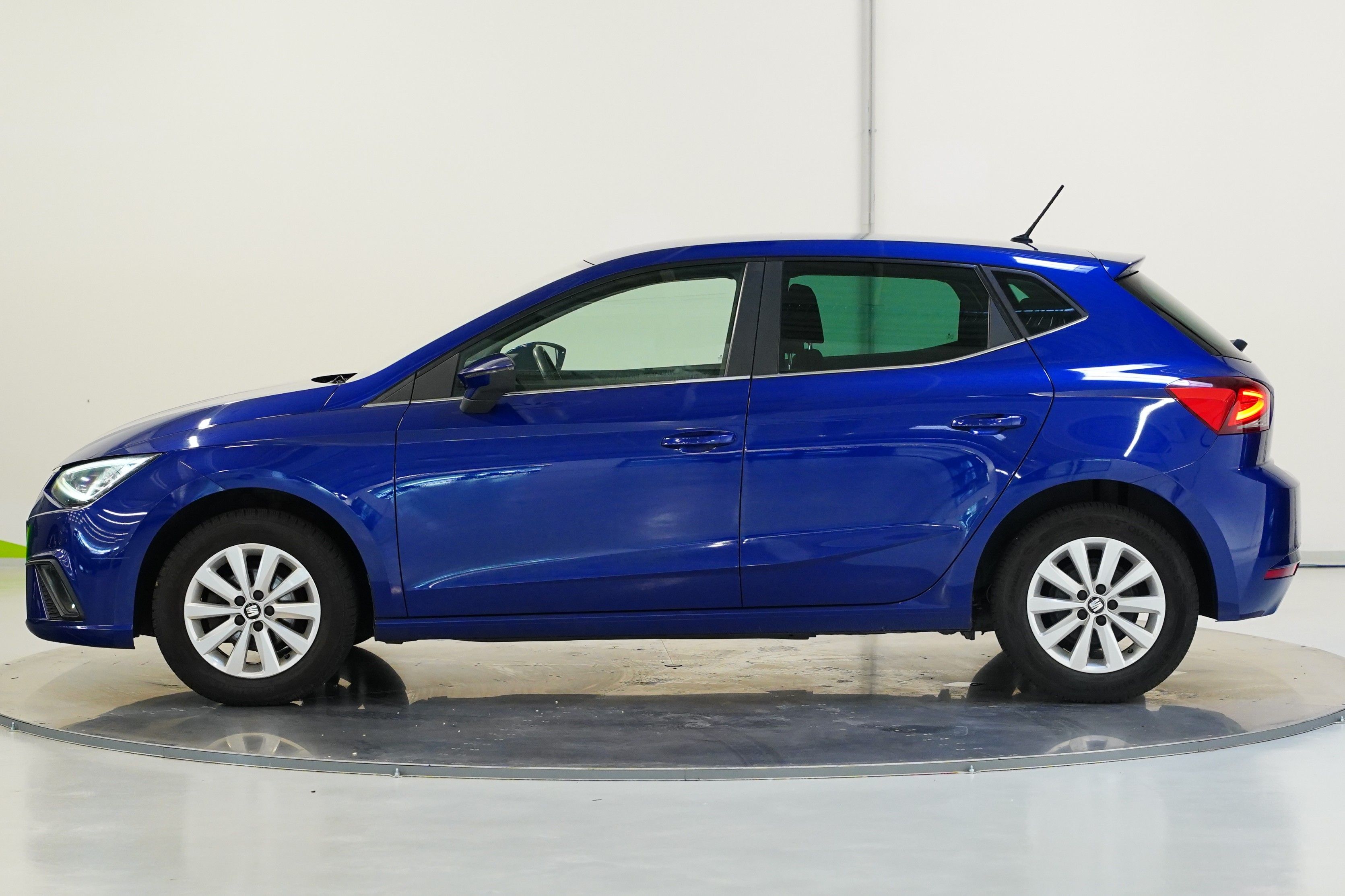 Seat Ibiza, 1.0 TSI 66 kW CNG - fotka 3