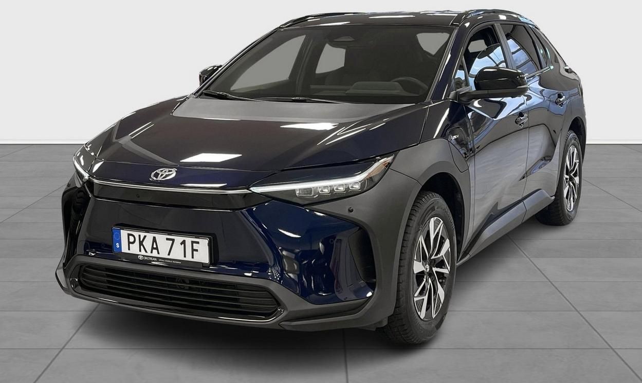 Toyota bZ4X, Style AWD 360kam