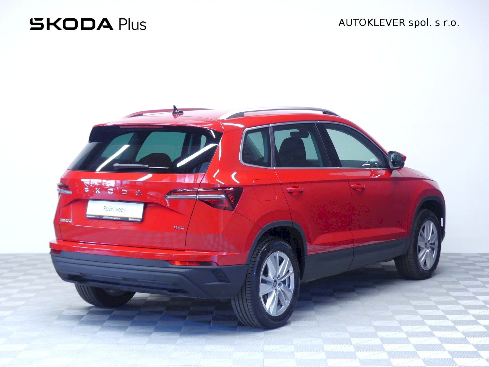 Škoda Karoq, Top Selection DSG 4x4 2.0TDI 1 - fotka 2
