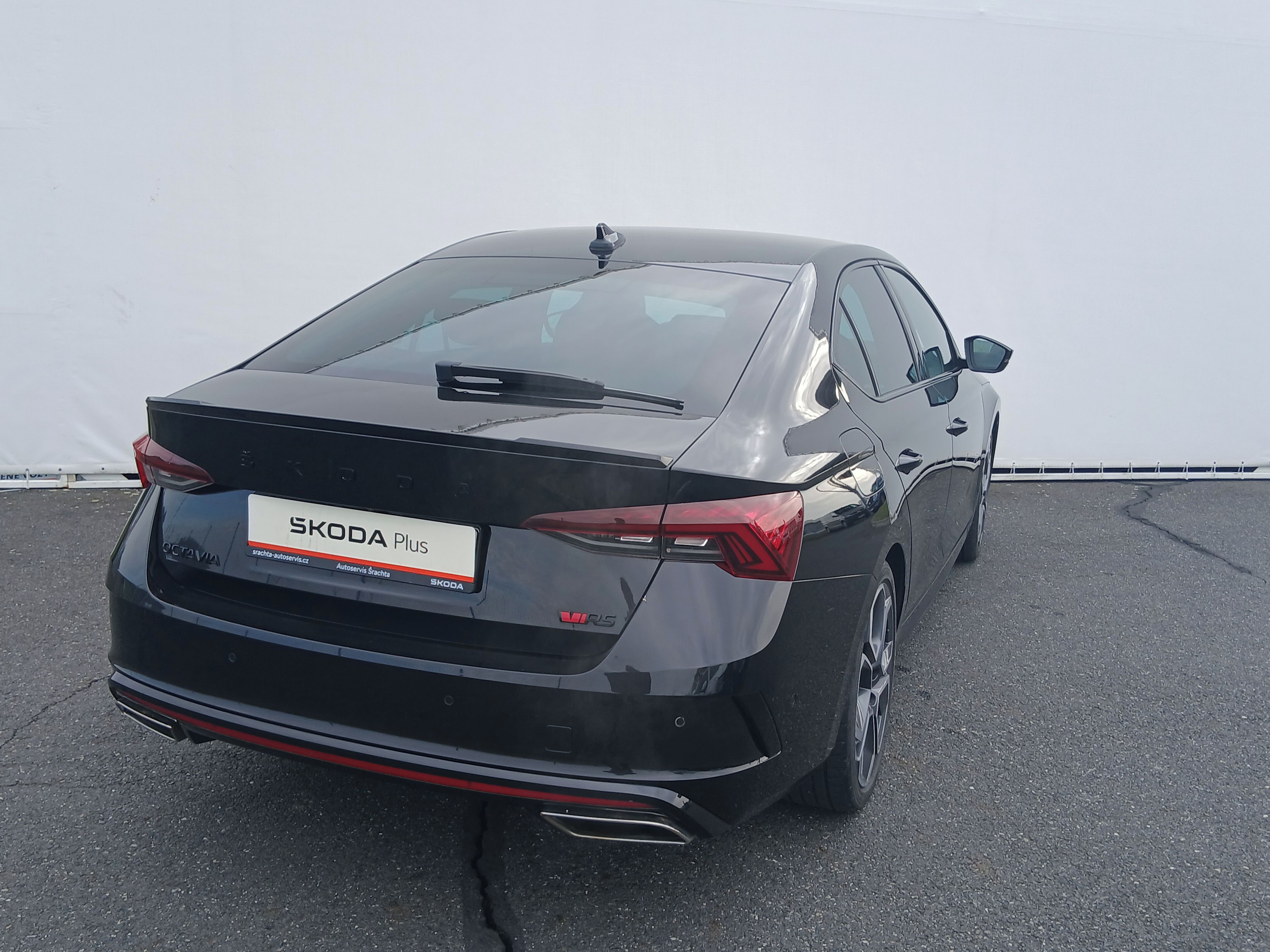 Škoda Octavia, 2.0 TSi 180kw DSG  RS - fotka 3