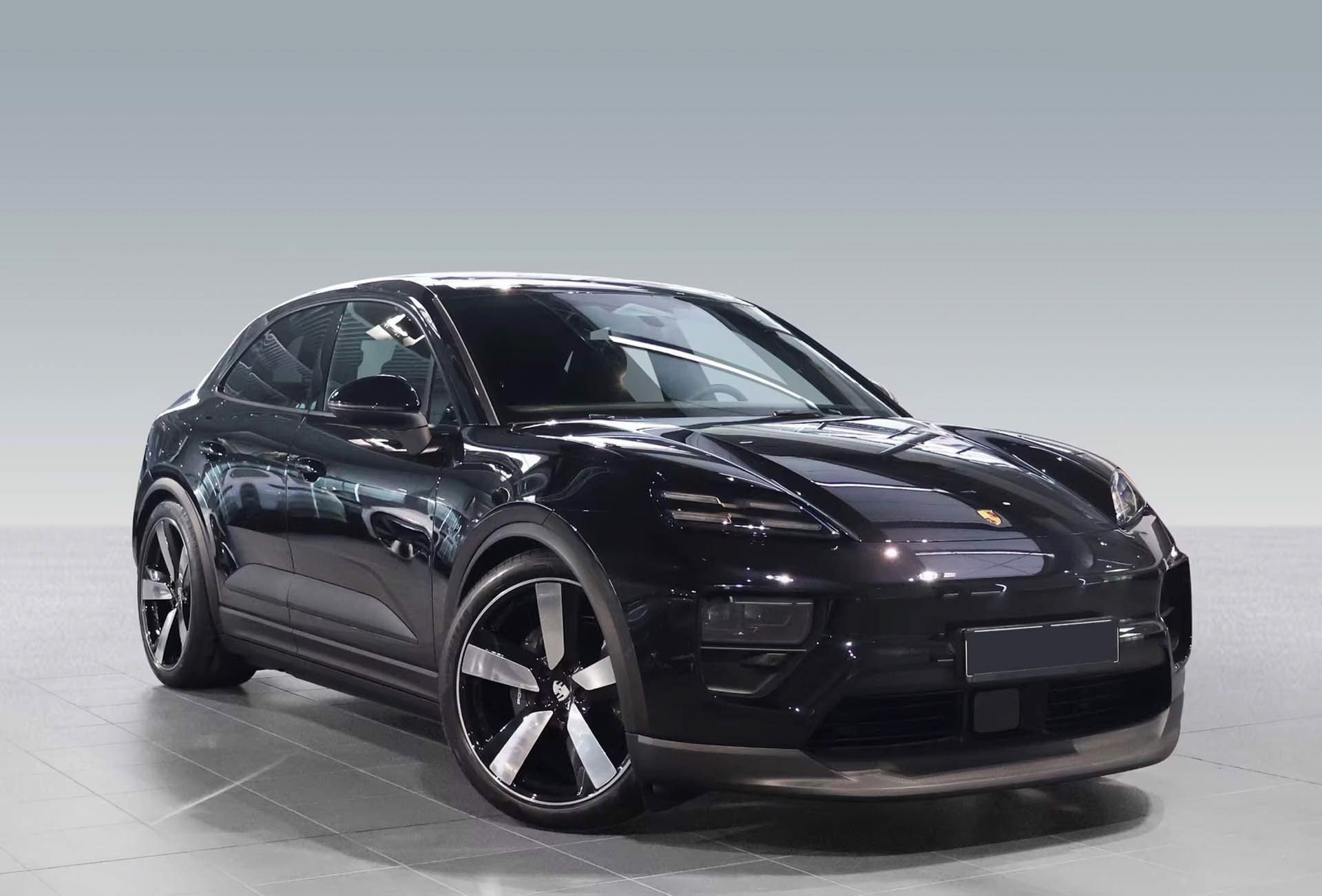 Porsche Macan, 4 Electric Pano 360 ACC Vzduch - fotka 2