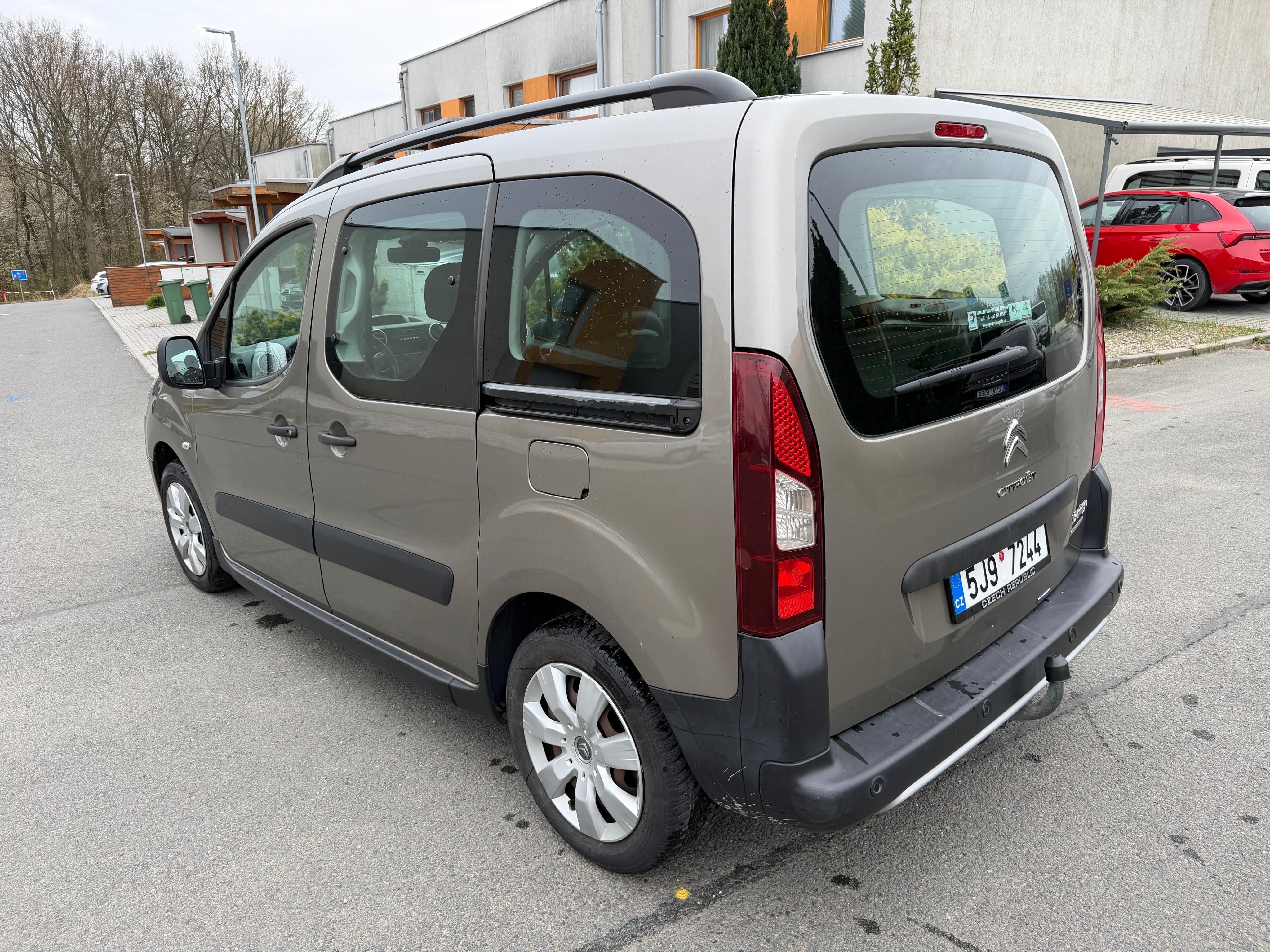 Citroën Berlingo, 1.6HDI Multispace 73kW, ČR - fotka 4