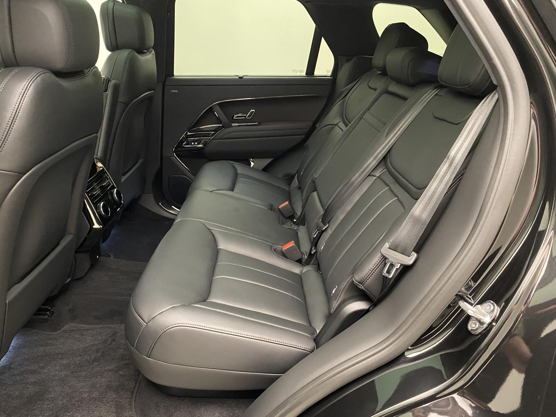 Land Rover Range Rover Sport, D300 DYNAMIC HSE AWD AUT - fotka 6