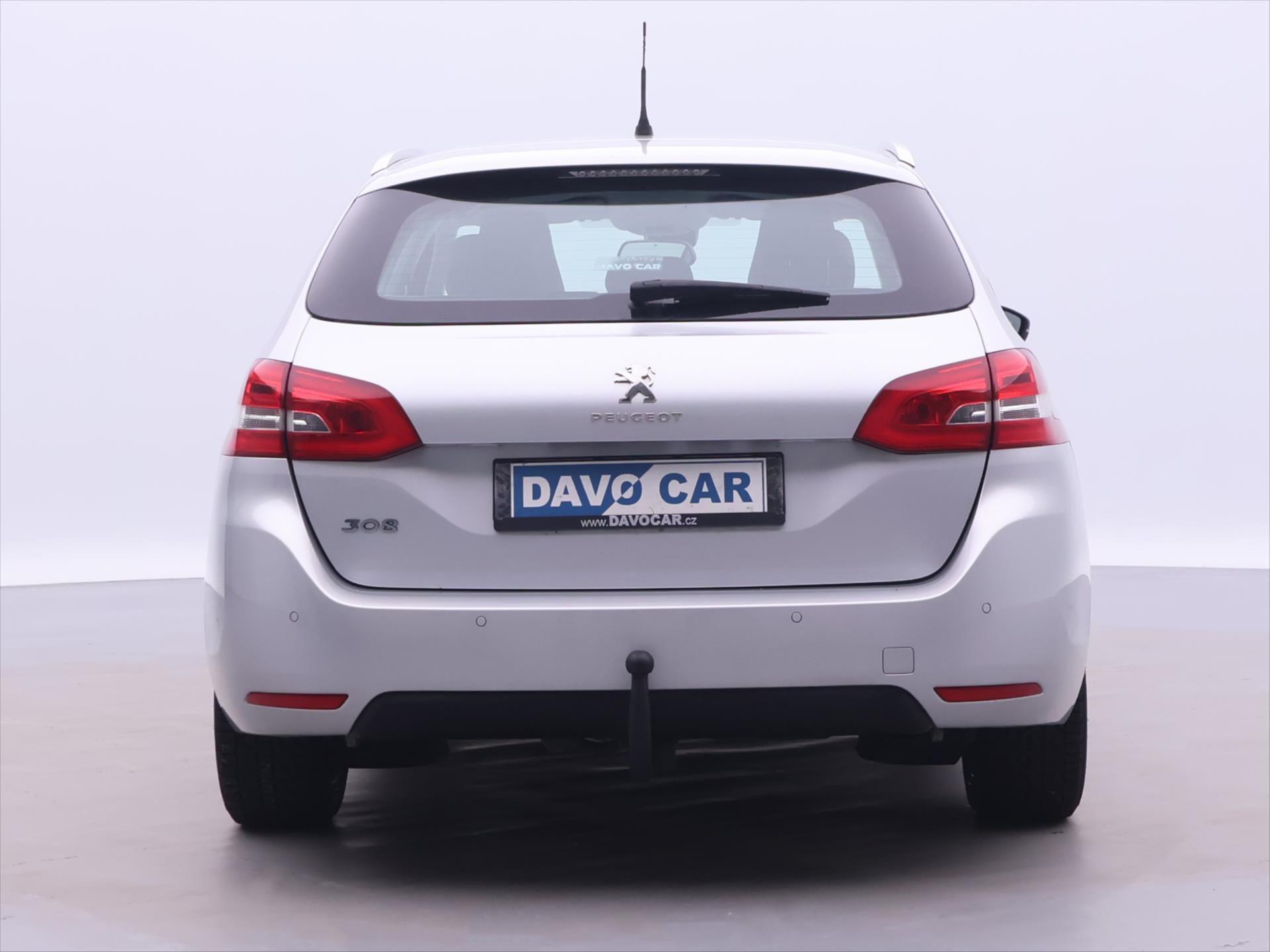 Peugeot 308, 2,0 BlueHDI 110kW Aut. Allure - fotka 6