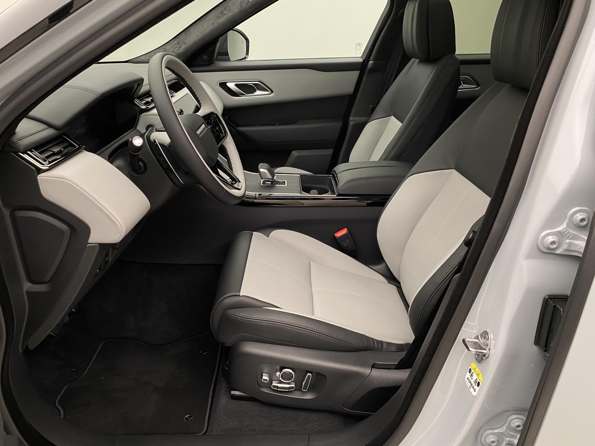 Land Rover Range Rover Velar, D300 AUTOBIOGRAPHY AWD - fotka 3