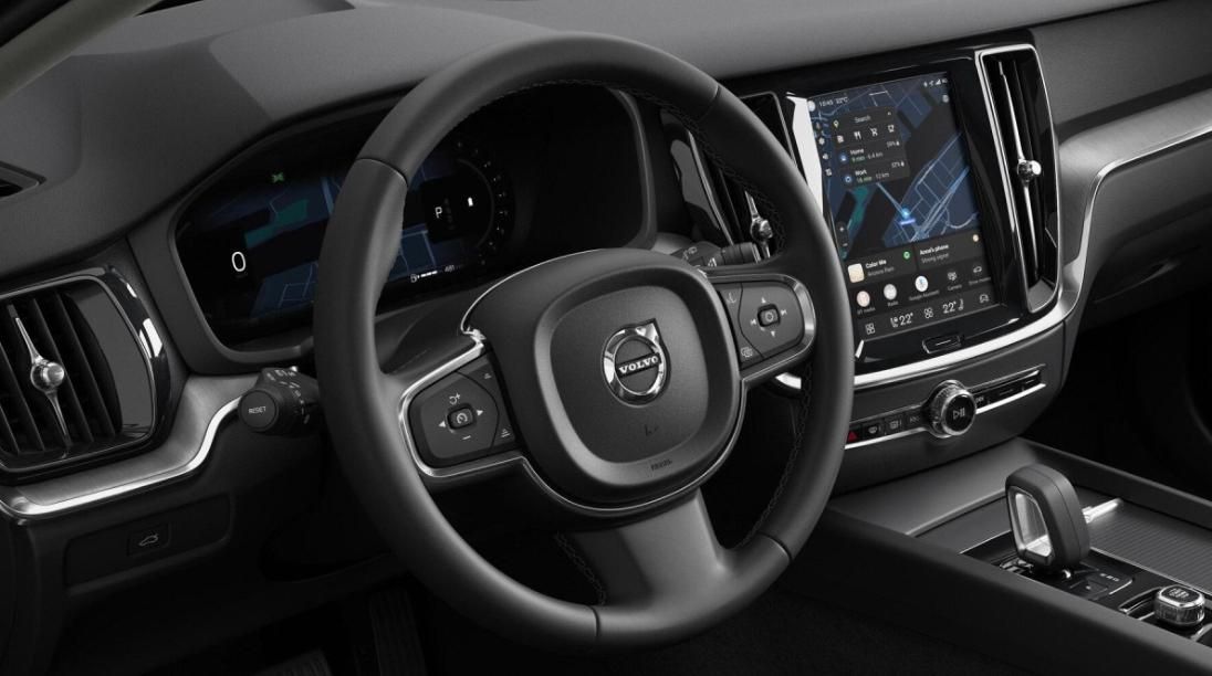 Volvo V60, B4 AUT CORE - fotka 4