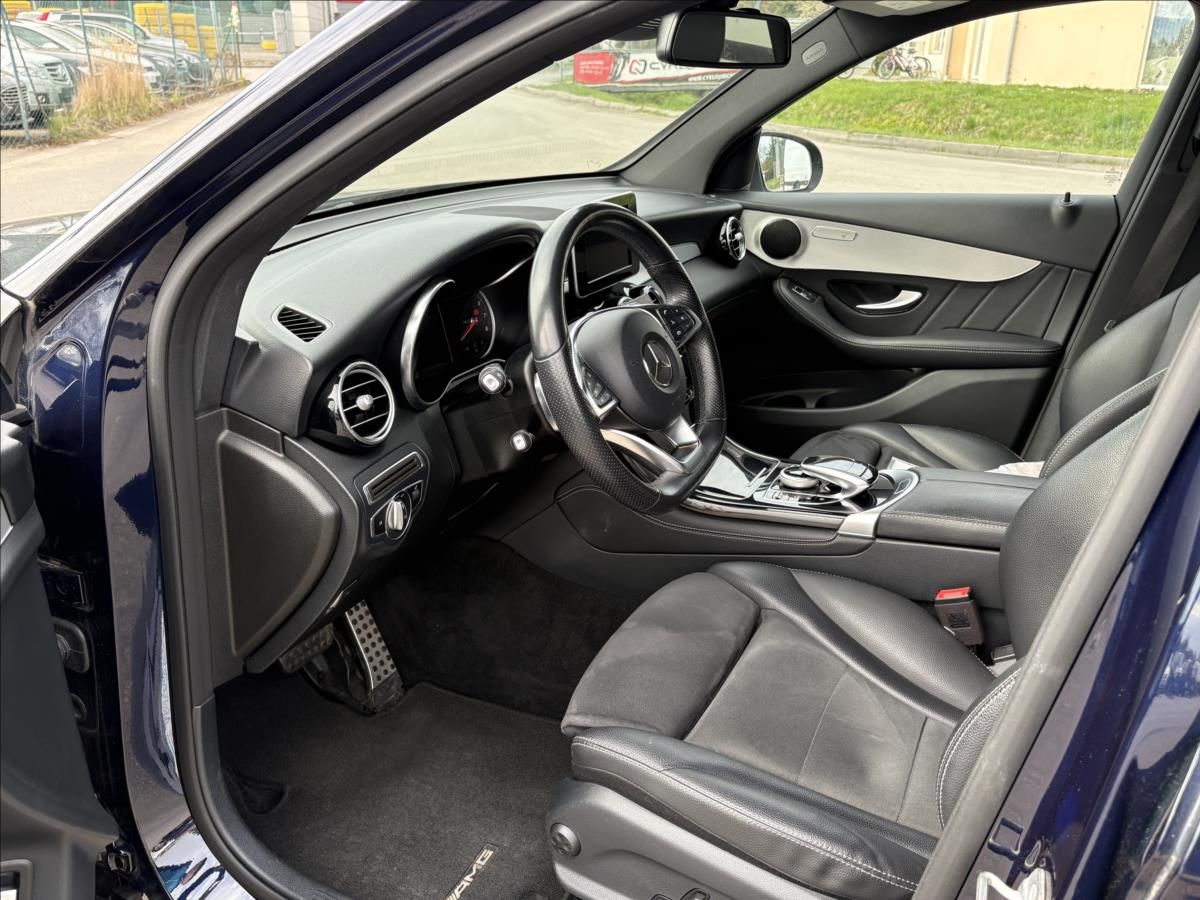 Mercedes-Benz GLC, 2,0 250i 155kW 4M,AMG,Led,Navi - fotka 3