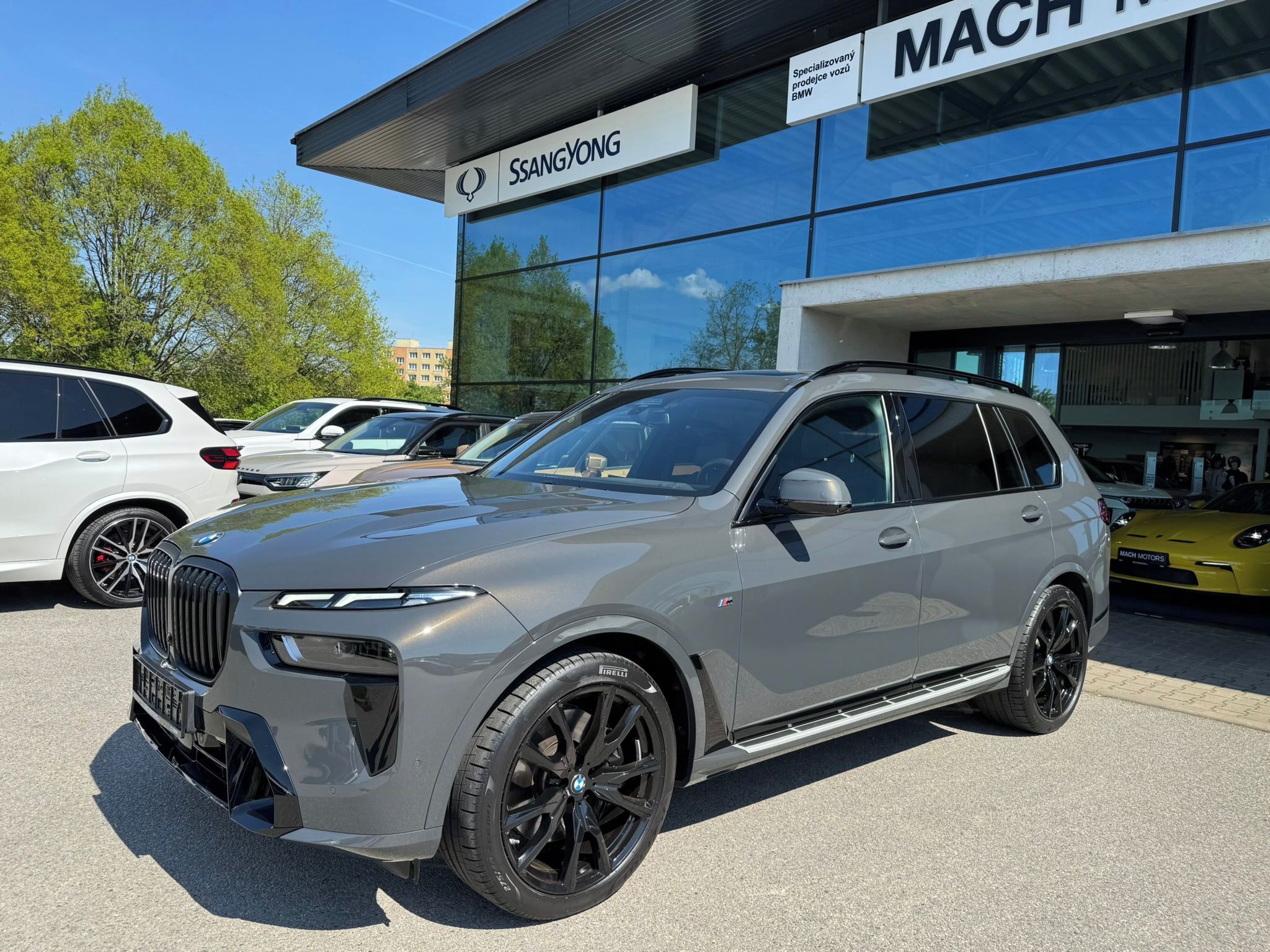 BMW X7, 40xd Masáže Nezávislé Tažné - fotka 2