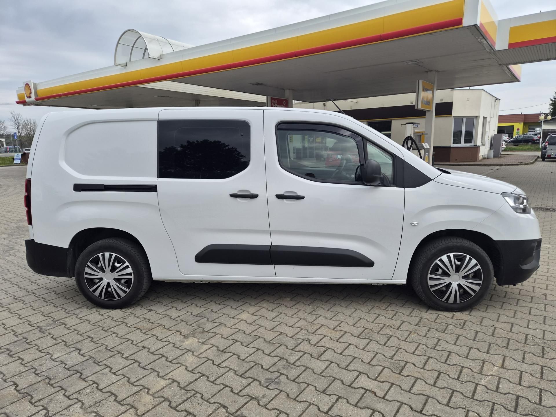 Toyota Proace City, 1,5 D-4D 130k Extra LWB CrewCa - fotka 3