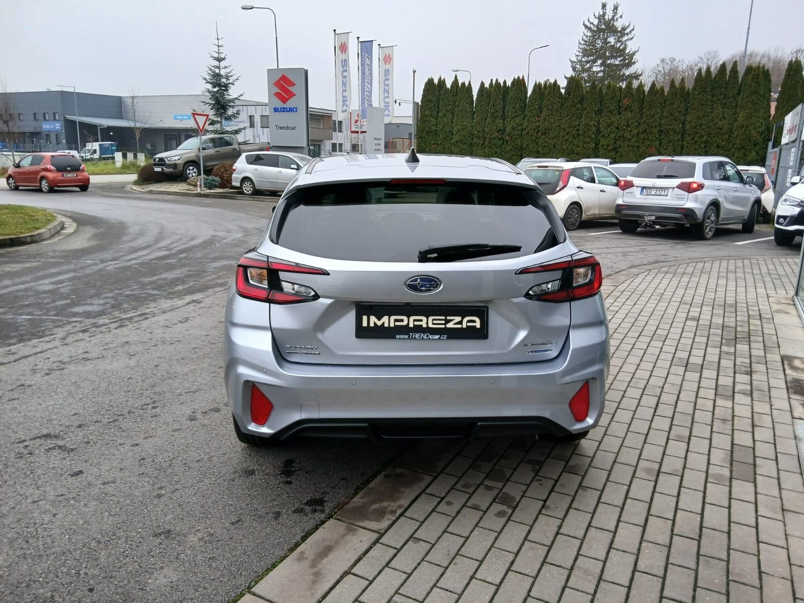 Subaru Impreza, IMPREZA EXECUTIVE 2,0i E-Boxer - fotka 4