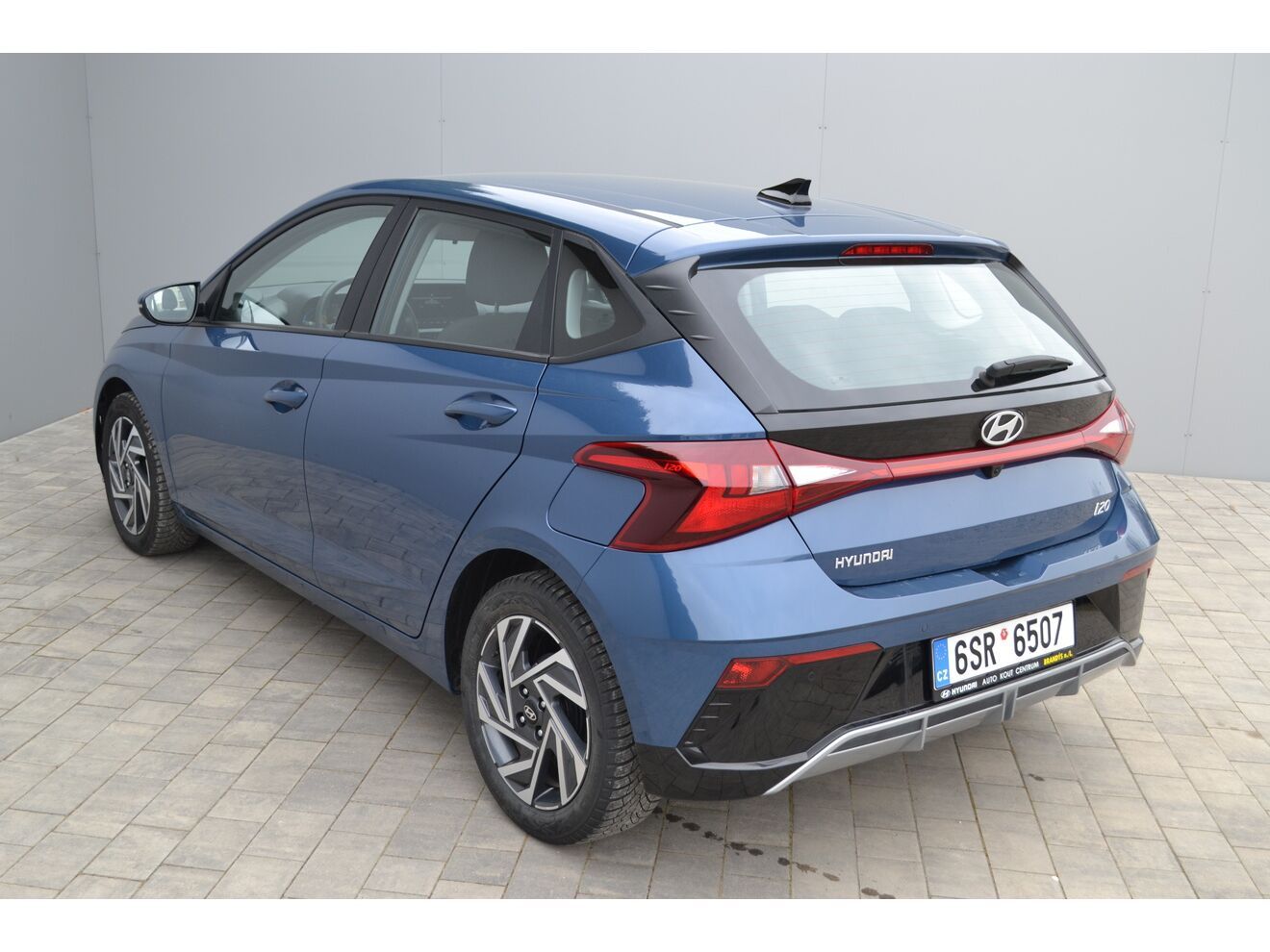 Hyundai i20, 1.0 TGDI 7DCT WAVE, WINTER PAK - fotka 3