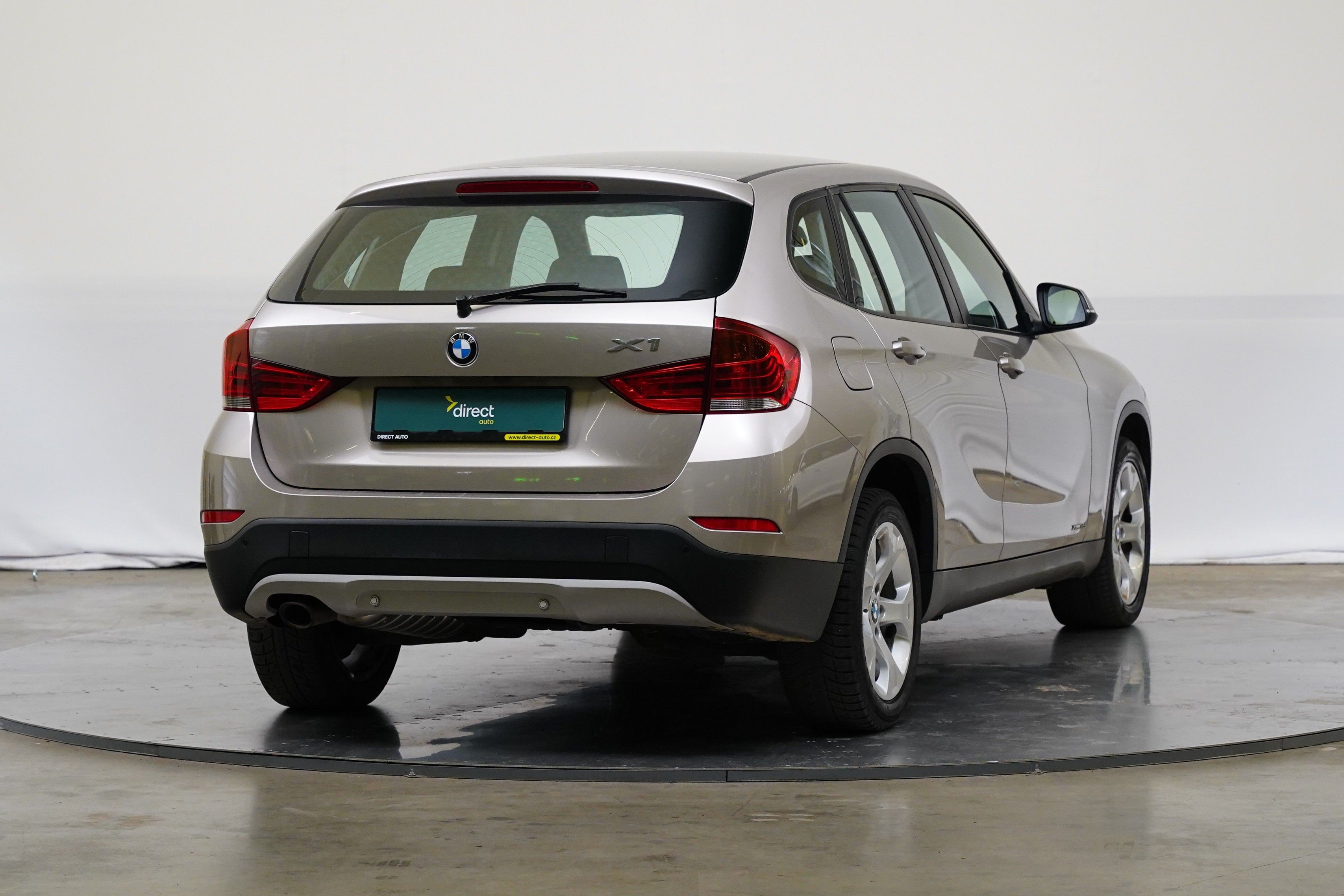 BMW X1, 2.0 D 105 kW xDrive - fotka 2