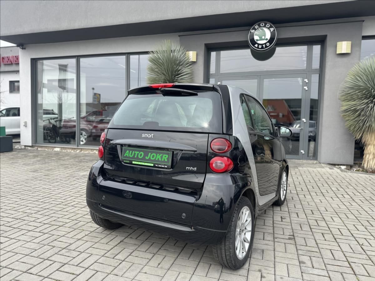 Smart Fortwo, 1,0   i 52kW AUTOMAT KLIMA ALU - fotka 5