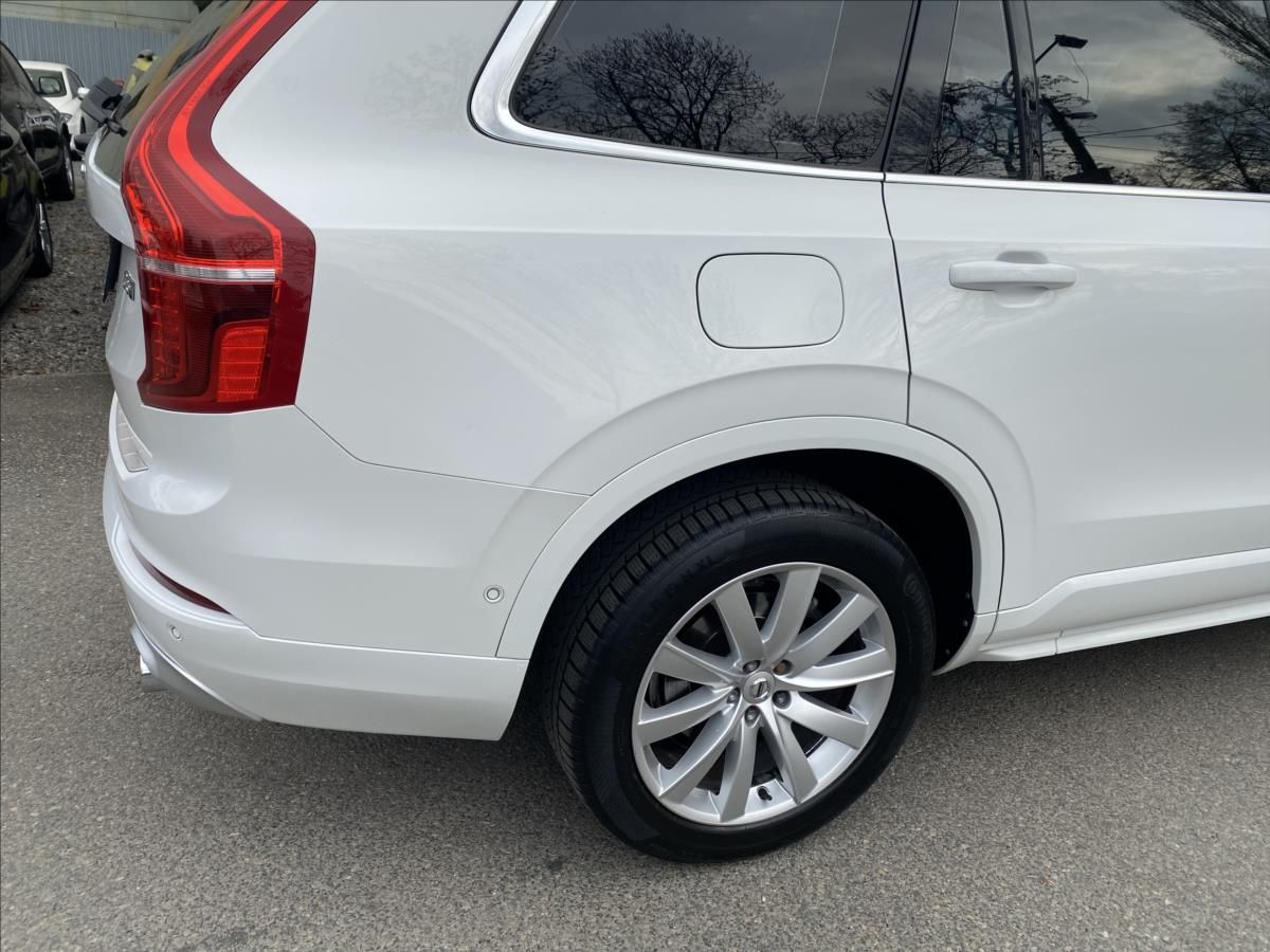 Volvo XC90, 2,0 - fotka 6
