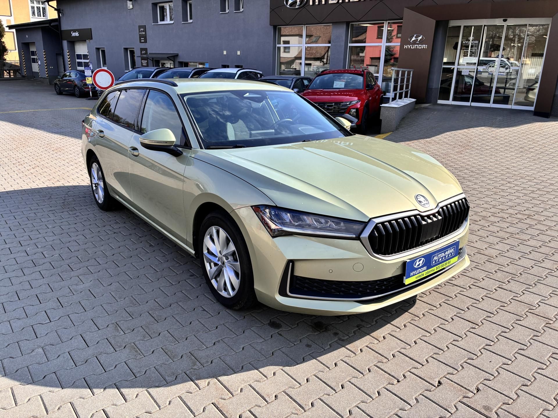 Škoda Superb, 110KW,SELECTION,DSG,TAŽNÉ,1.MA