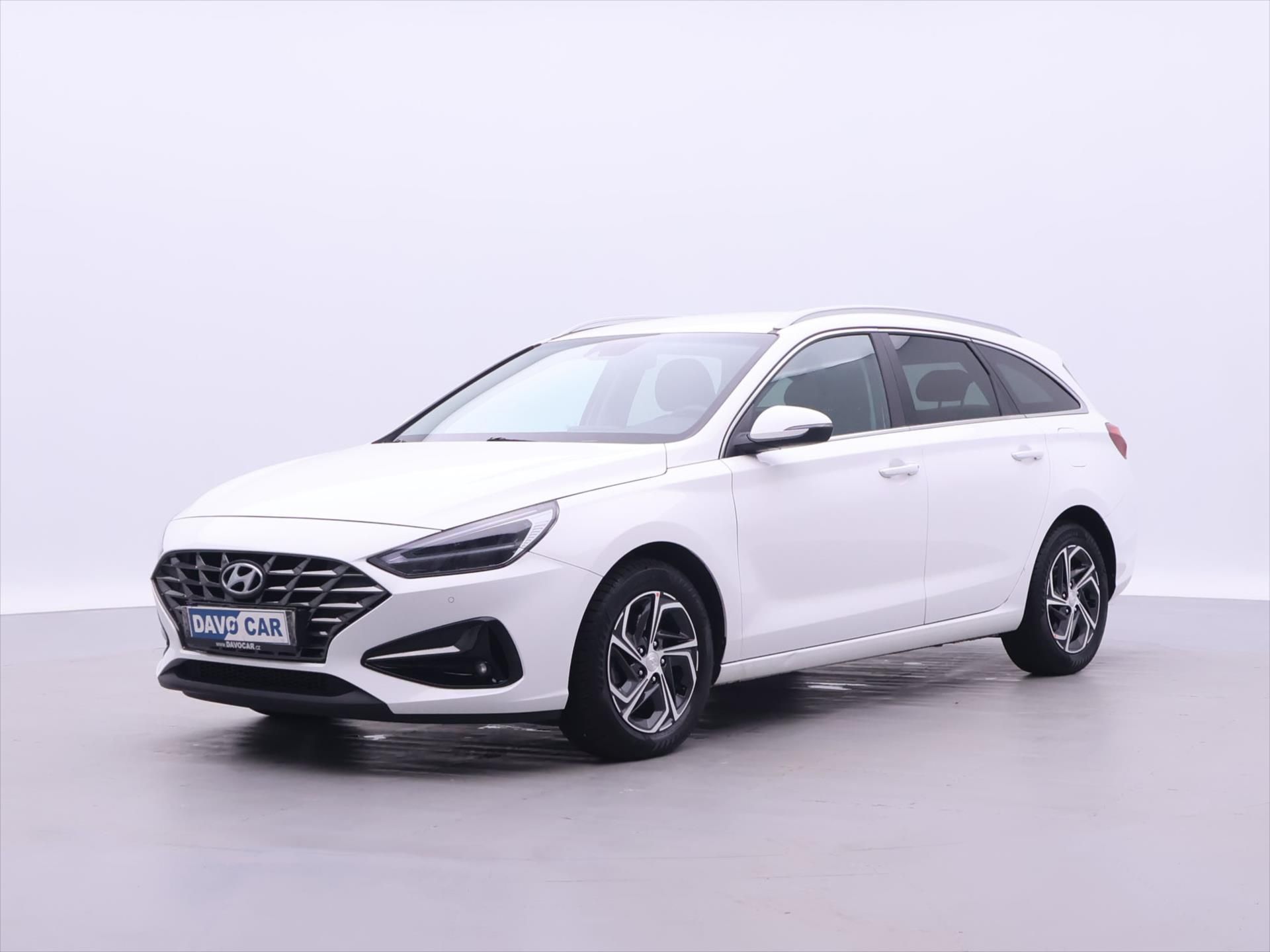 Hyundai i30, 1,0 T-GDI 88kW Smart 1.Maj DPH - fotka 3