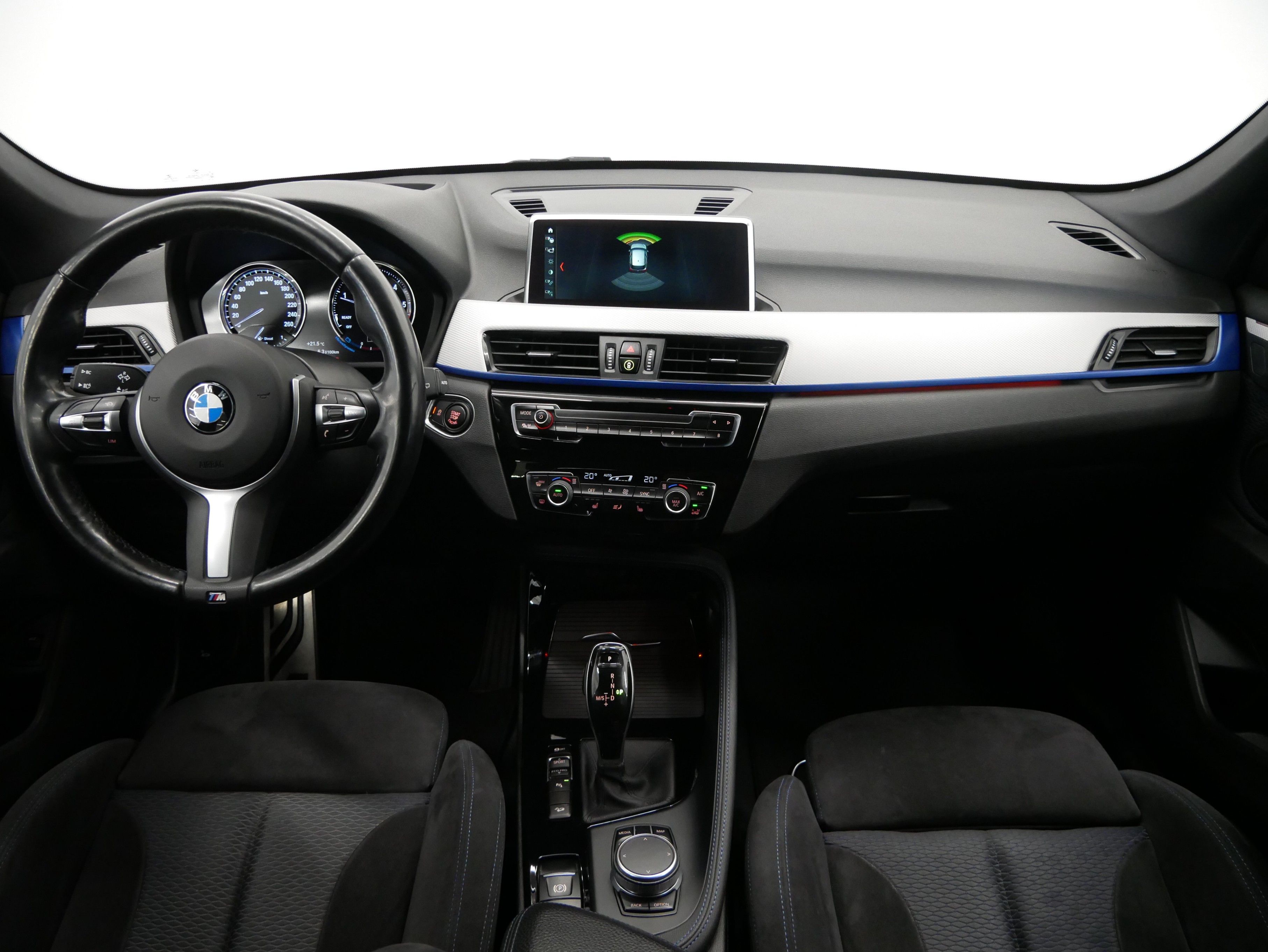 BMW X1, 2.0 xDrive20d 140kW M SPORT - fotka 5