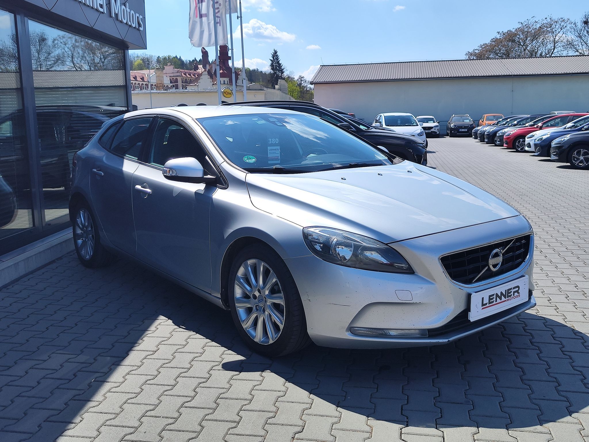 Volvo V40, D2 1.6 /84kW Servisní Historie - fotka 3