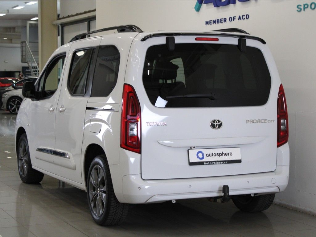 Toyota Proace, 1,5 D 96kW Shuttle 5L.Záruka - fotka 3