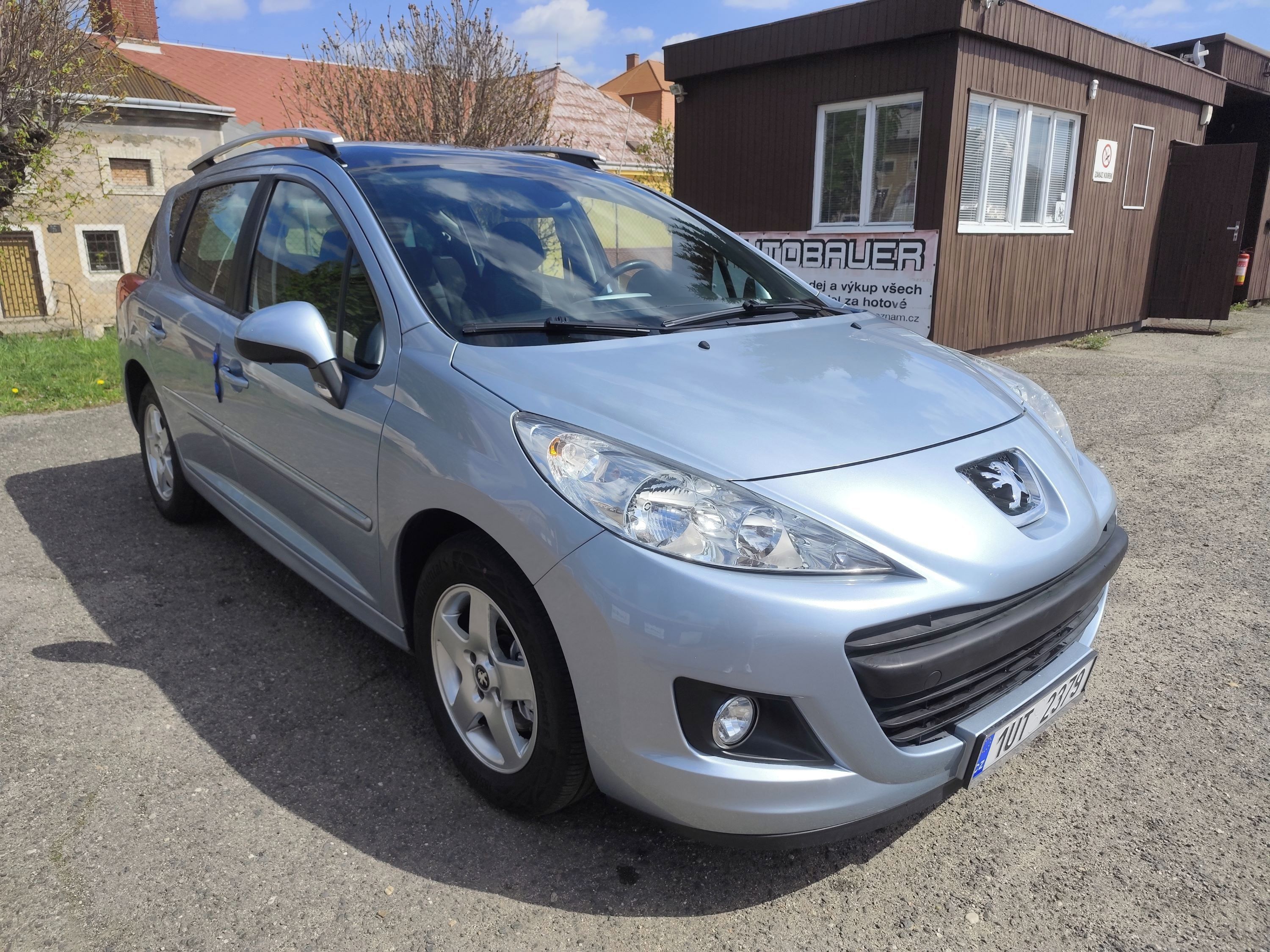 Peugeot 207, SW.1.4i,70kw.Panorama.Klima. - fotka 4