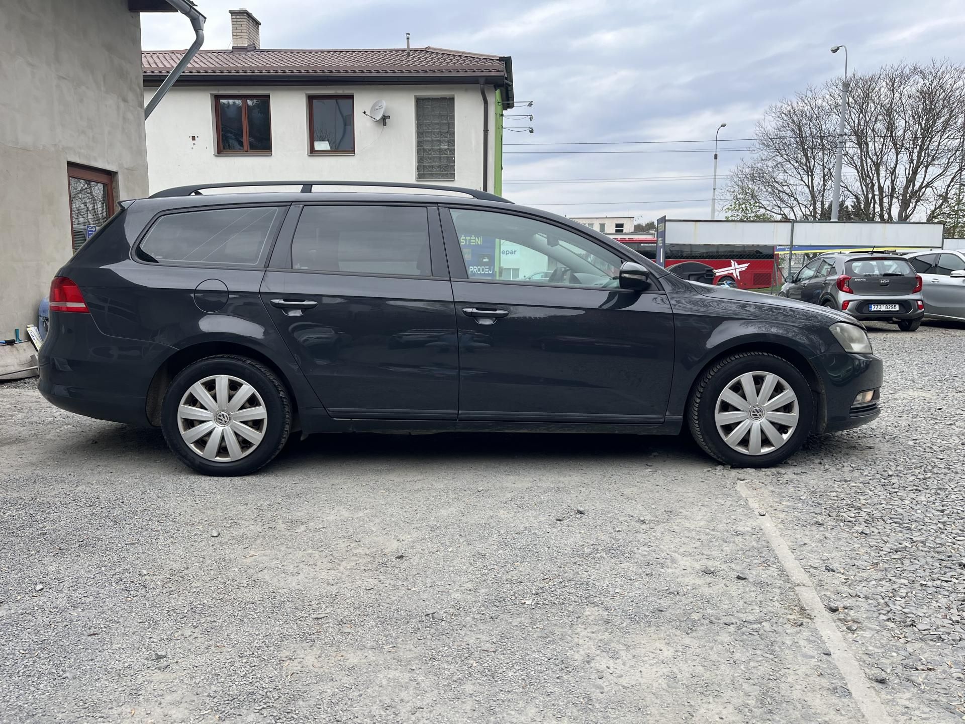 Volkswagen Passat, 2,0 TDi 103 Kw TAŽNÉ - fotka 4