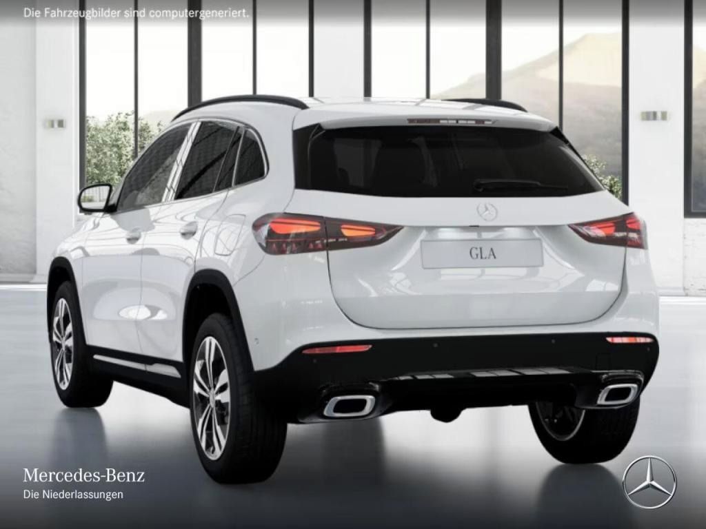 Mercedes-Benz GLA, 180 Progressive Advanced*Navi* - fotka 2