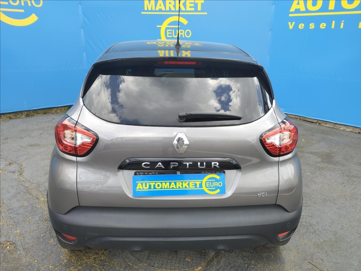 Renault Captur, 1,5 DCi 66KW - fotka 5