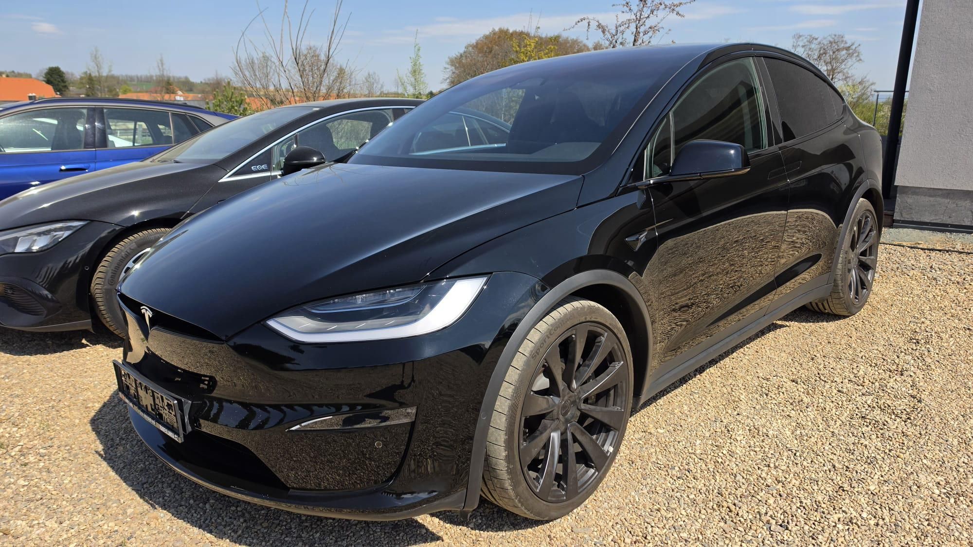 Tesla Model X, Plaid - Tažné 2 250 kg - fotka 2