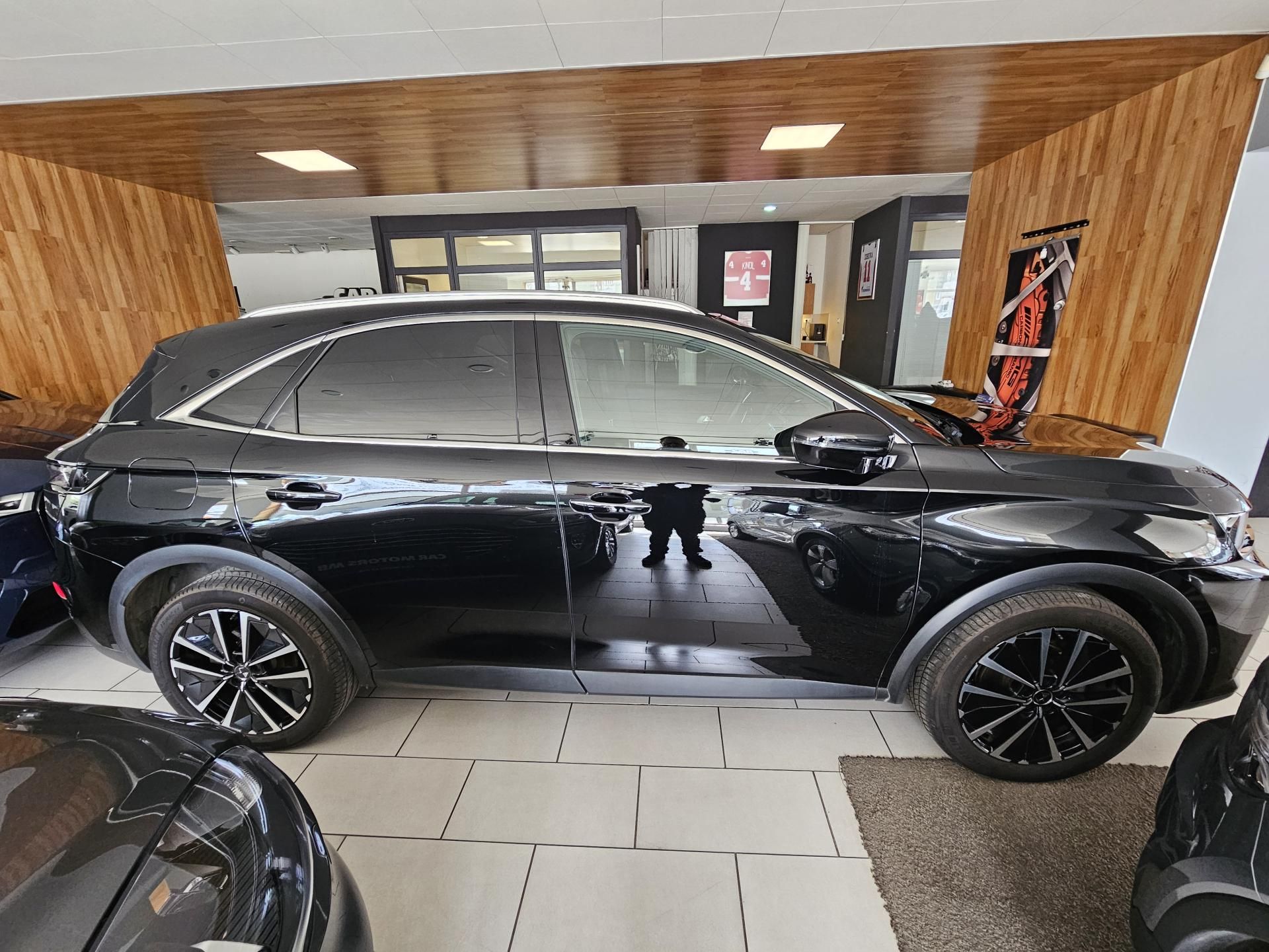 DS 7 Crossback, 1.5 BlueHDi 130 EAT8 Rivoli CZ - fotka 4