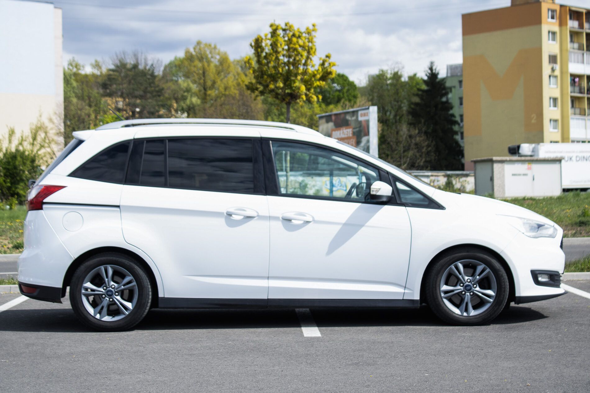 Ford Grand C-MAX - fotka 4