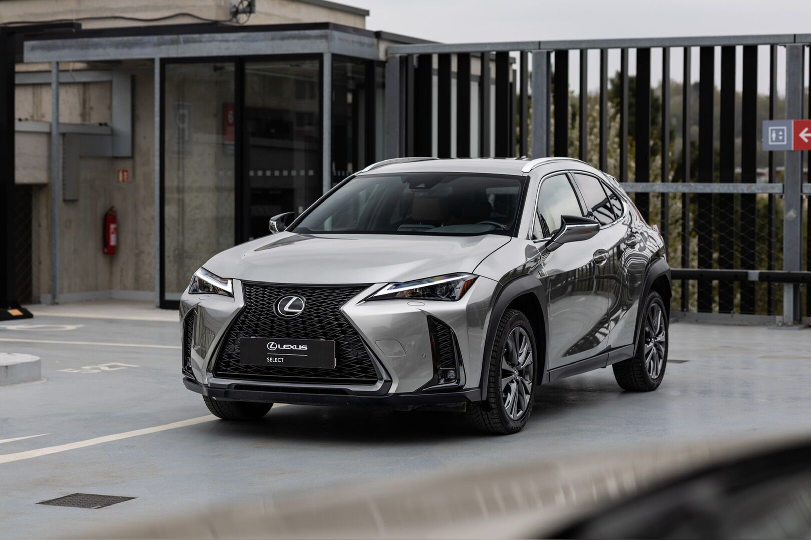 Lexus UX 250h, 250H 2,0 HEV F SPORT DESIGN