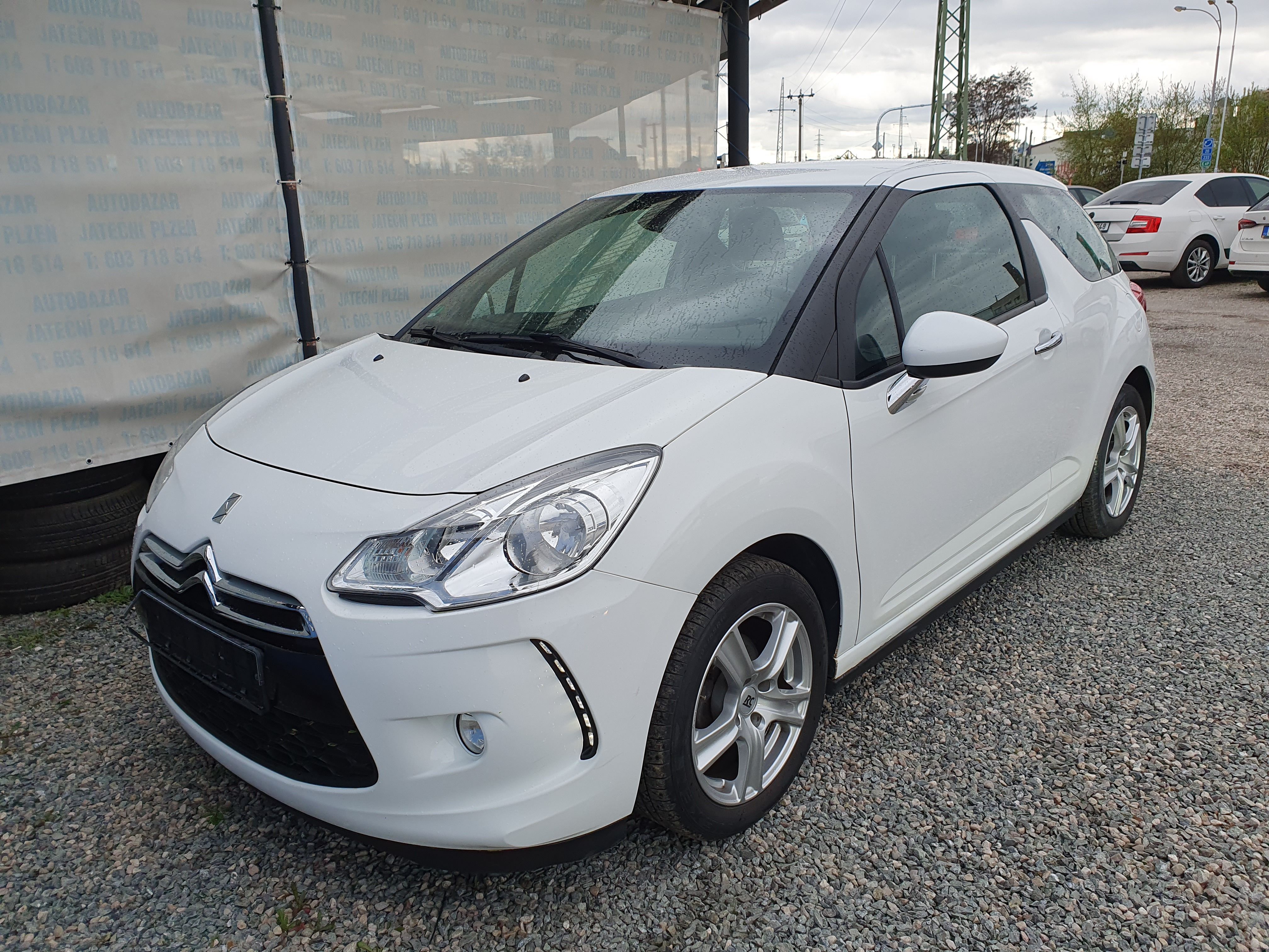 Citroën DS3, 1.4 Í 70 KW - fotka 6