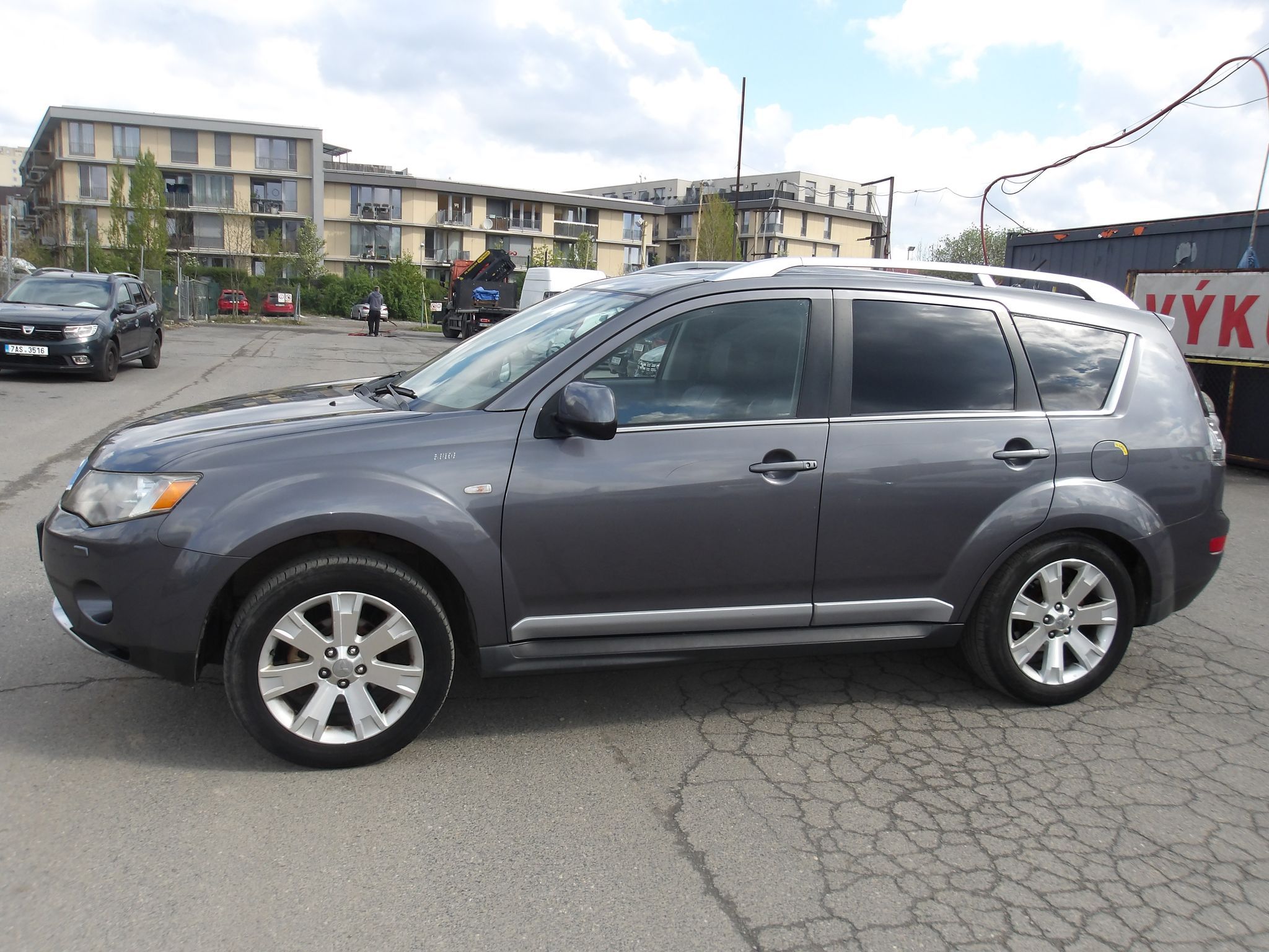 Mitsubishi Outlander, 2,3i LPG+BENZIN  AUTOMAT !!! - fotka 2