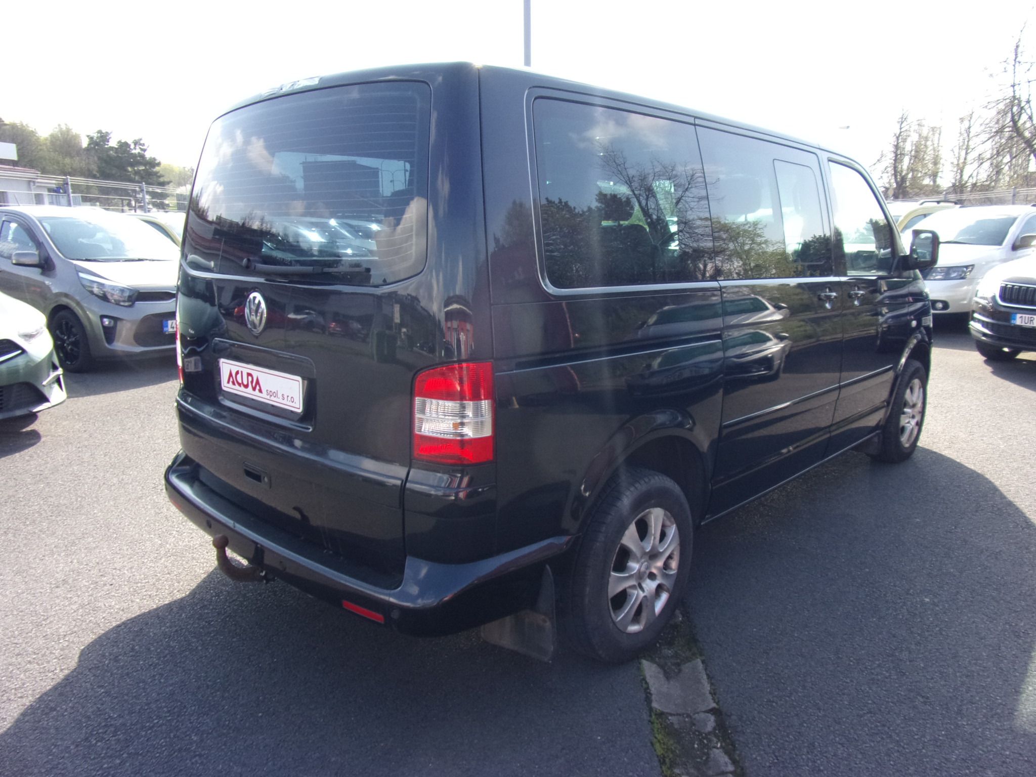 Volkswagen Multivan, 2,5 TDI Comfortline 4x4 - fotka 3