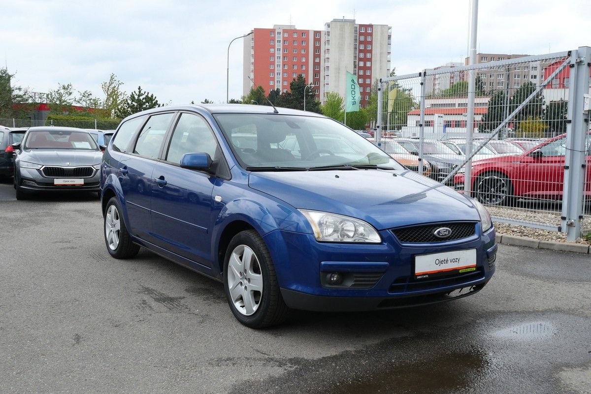 Ford Focus, 1.6 85 kW - fotka 4