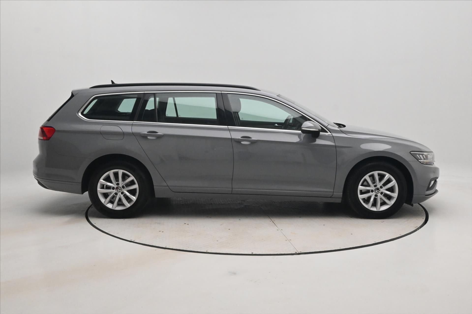 Volkswagen Passat, 2,0 TDI 110kW Business VŮZ PŘI - fotka 4