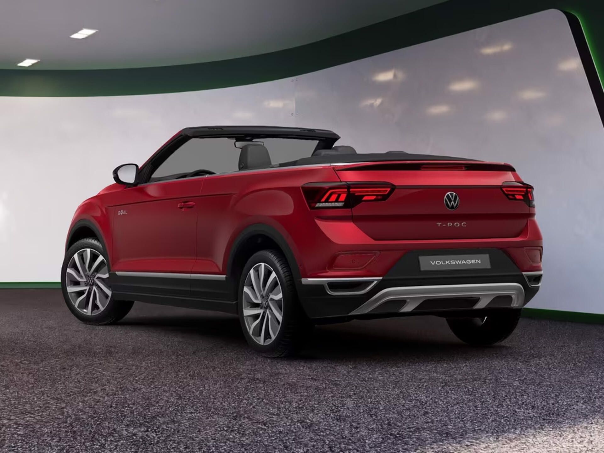 Volkswagen T-Roc, 1.5 TSI DSG ACC LED Navi - fotka 2