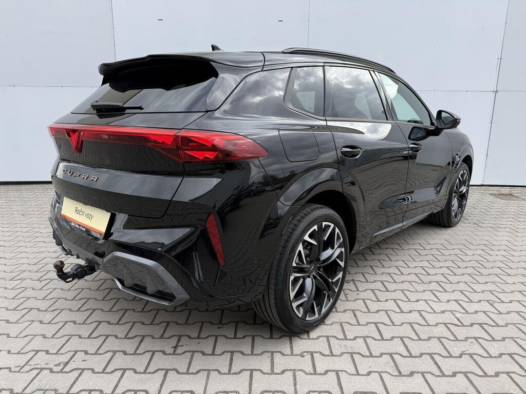 Cupra Terramar, DSG 4WD 2,0 TSi 150 kW - fotka 2