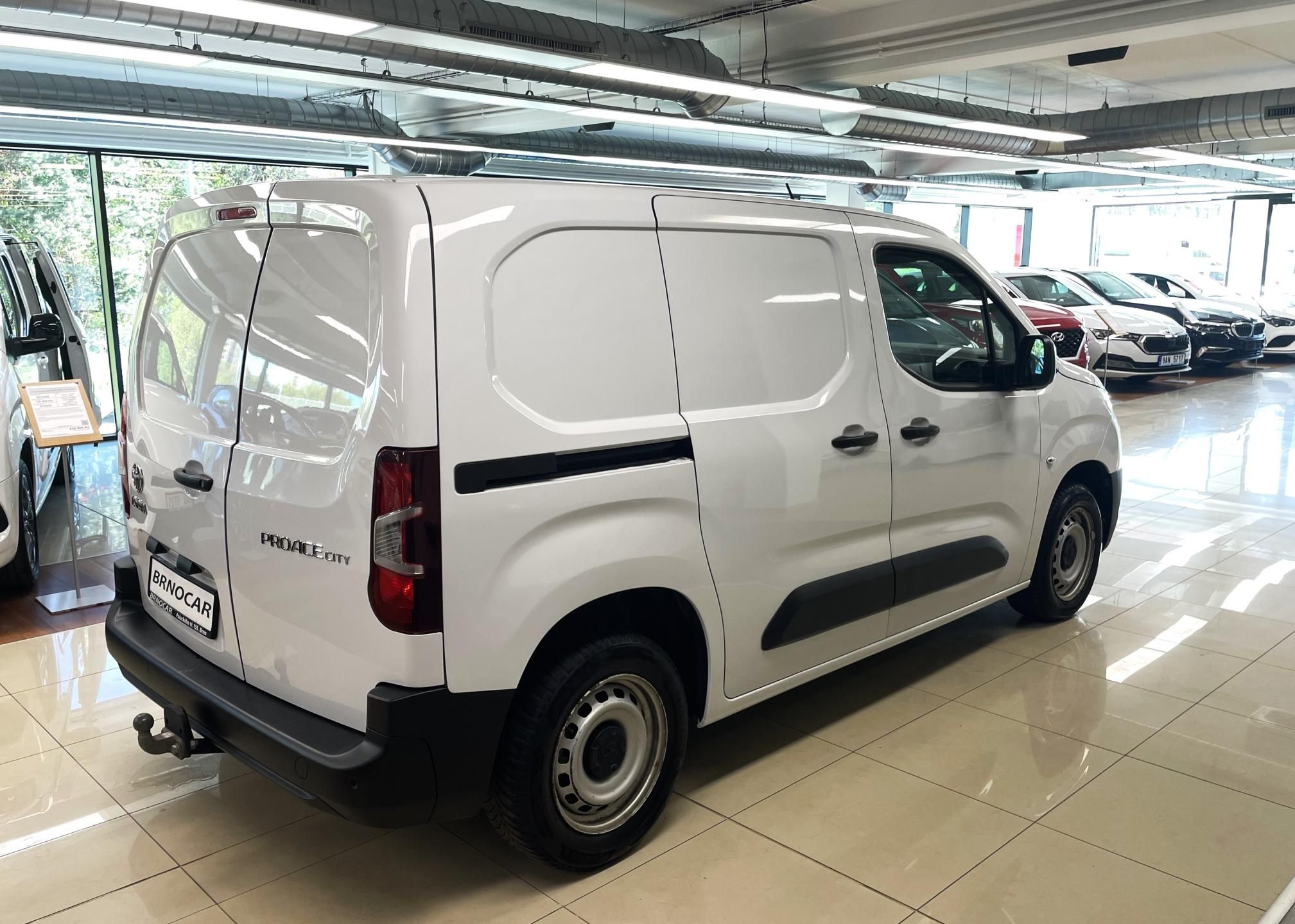 Toyota Proace City, 1.5 D-4D 100 Active SWB, ČR - fotka 6